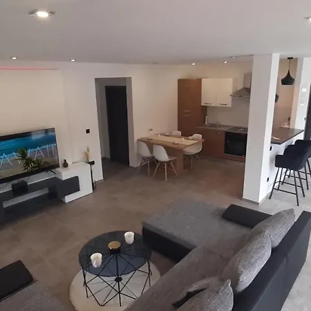 Petar I Luka Apartment