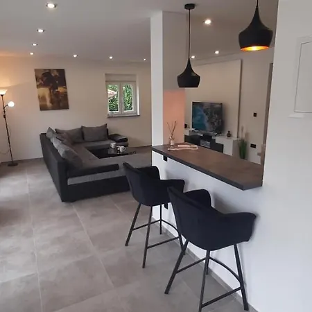 Petar I Luka Apartment *
