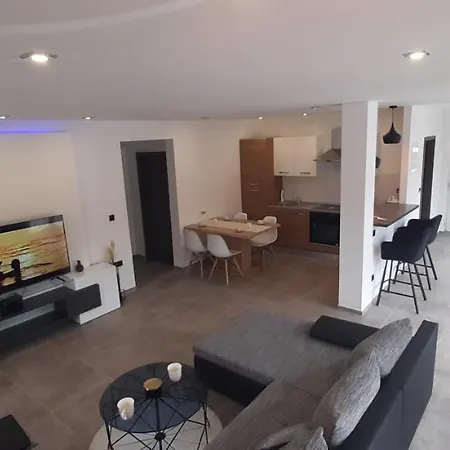 Apartment Petar I Luka Bakar